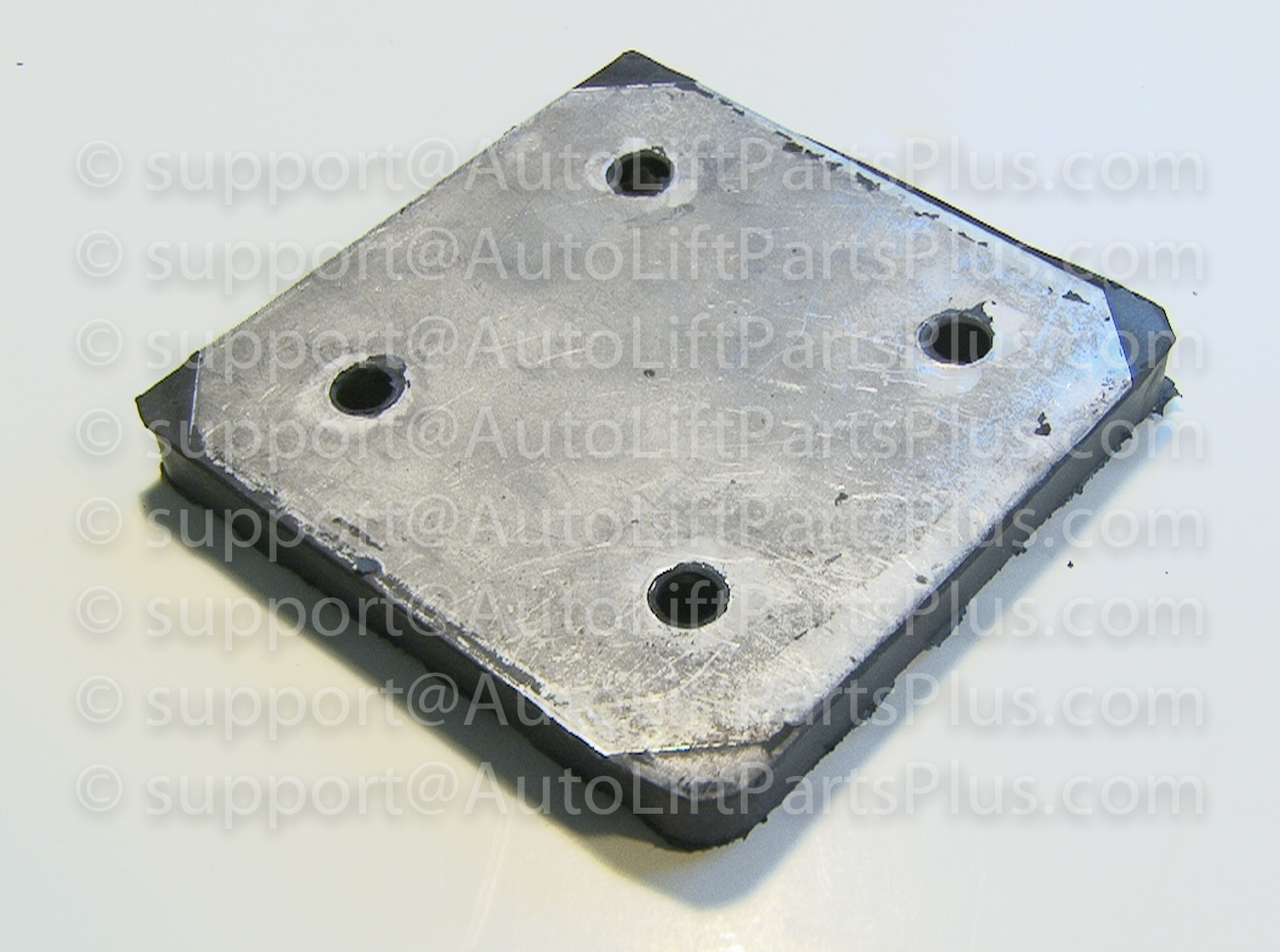 Square Rubber Arm Pads for BENWIL Lift 2-Post Models TP-45 & TP-9 / Set of 4 - Image 2